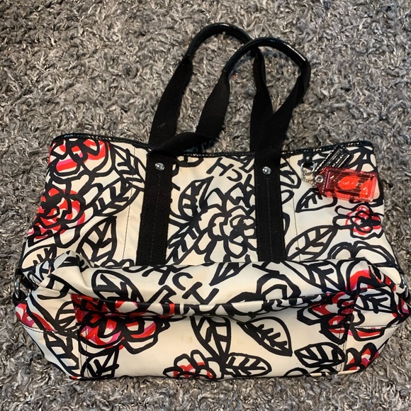 Coach poppy purse - Picture 1 of 7